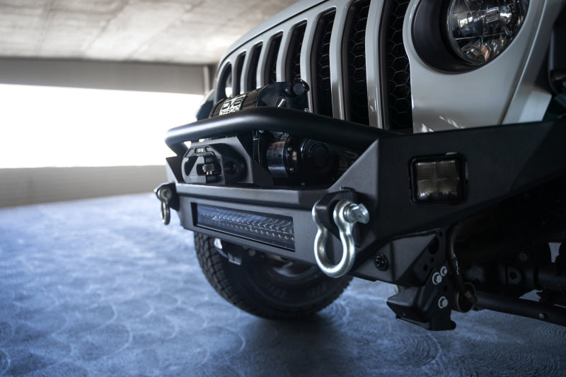 DV8 Offroad 18-23 Jeep Wrangler JL / 20-23 Jeep Gladiator JT FS-7 Mid-Width Winch Front Bumper FBJL-07 FBJL-07 Photo - Unmounted