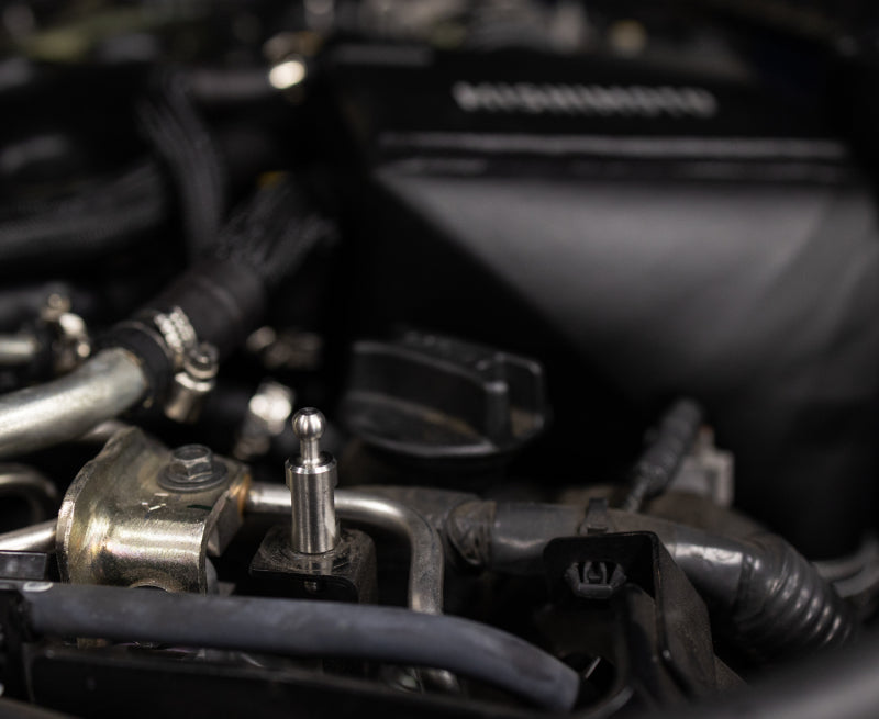 Mishimoto 2016+ Infiniti Q50/60 3.0T Performance Air-To-Water Intercooler Kit MMINT-Q50-16 MMINT-Q50-16 User 1