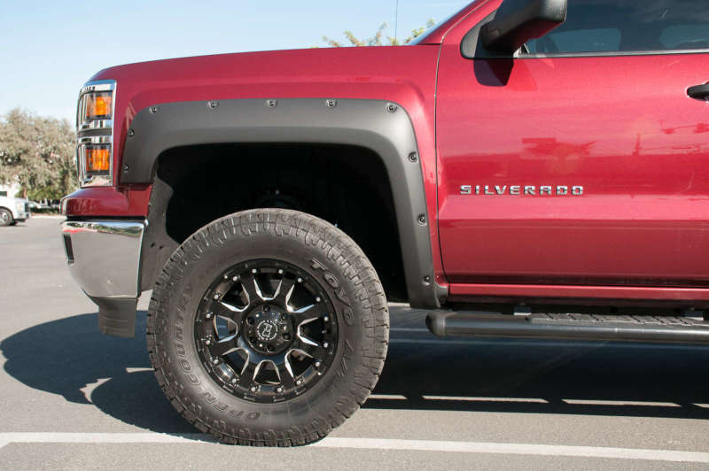EGR 14+ Chev Silverado 5ft Bed Bolt-On Look Fender Flares - Set - Matte 791675 791675 Photo - Mounted