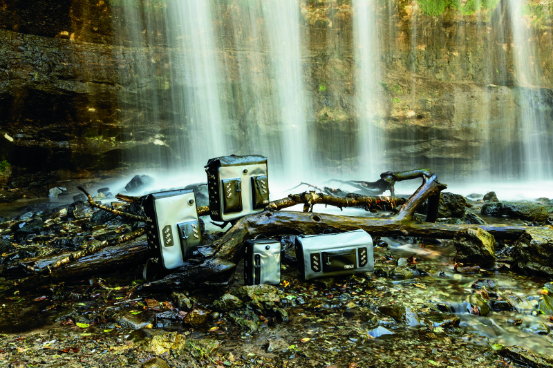 Kuryakyn Torke 7L Dry Tank Bag 5172 5172 User 3