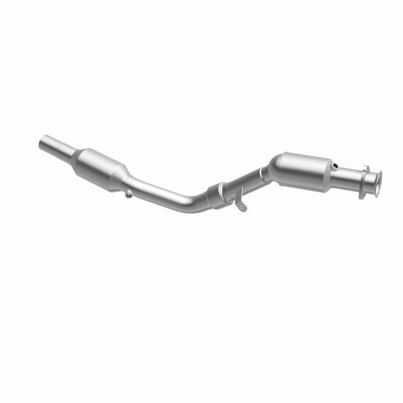MagnaFlow Audi S4 OEM Grade Federal / EPA Compliant Direct-Fit Catalytic Converter 49871 360 Degree Image Set