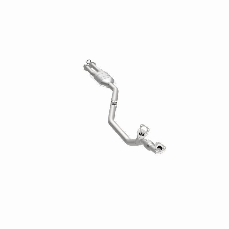 MagnaFlow BMW Standard Grade Federal / EPA Compliant Direct-Fit Catalytic Converter 23558 360 Degree Image Set