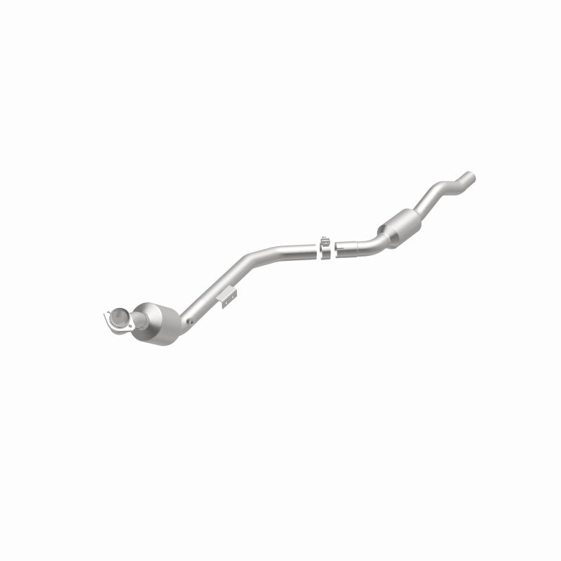 MagnaFlow Mercedes-Benz E350 OEM Grade Federal / EPA Compliant Direct-Fit Catalytic Converter 51645 360 Degree Image Set