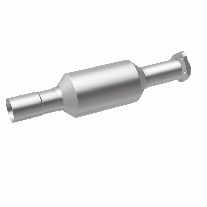 MagnaFlow California Grade CARB Compliant Direct-Fit Catalytic Converter 3322431 360 Degree Image Set