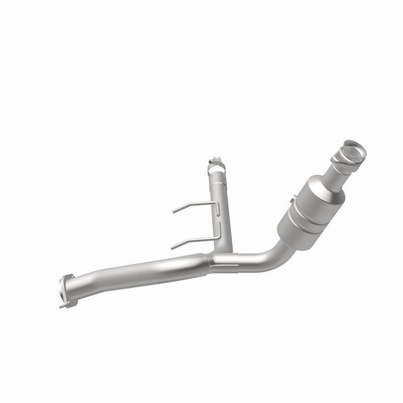 MagnaFlow Ford F-150 California Grade CARB Compliant Direct-Fit Catalytic Converter 5551295 360 Degree Image Set