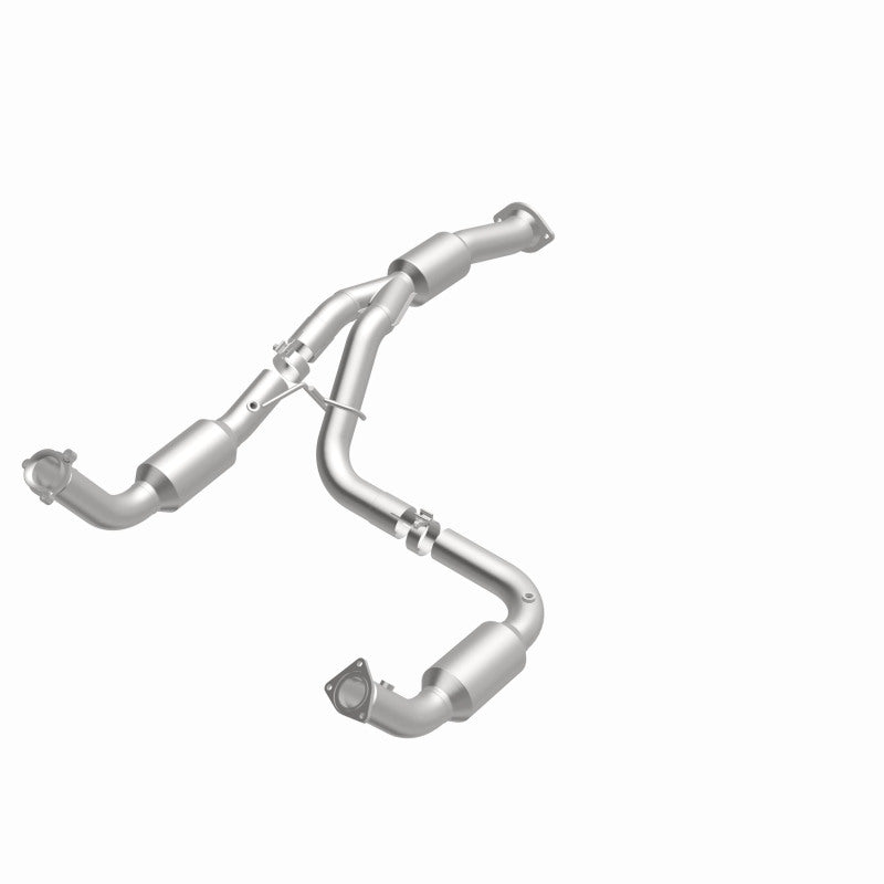 MagnaFlow California Grade CARB Compliant Direct-Fit Catalytic Converter 5582113 360 Degree Image Set