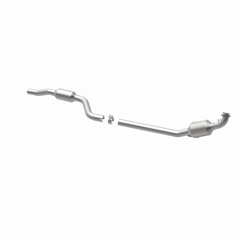MagnaFlow Mercedes-Benz GLK350 OEM Grade Federal / EPA Compliant Direct-Fit Catalytic Converter 21-440 360 Degree Image Set
