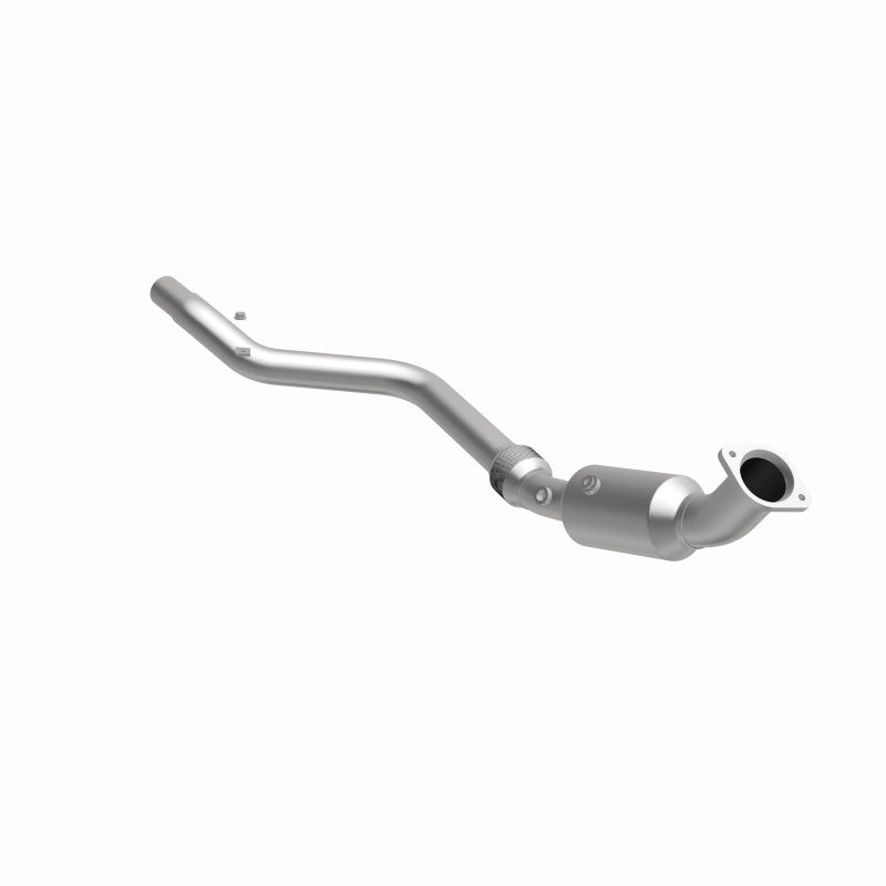 MagnaFlow California Grade CARB Compliant Direct-Fit Catalytic Converter 4561140 360 Degree Image Set