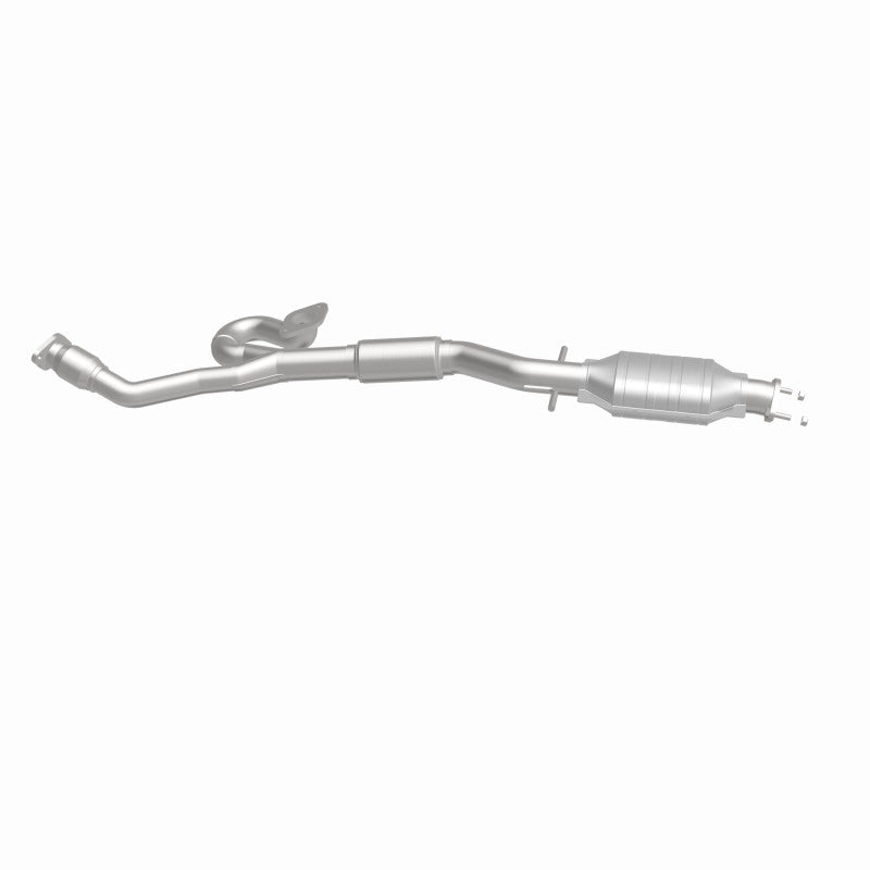 MagnaFlow OEM Grade Federal / EPA Compliant Direct-Fit Catalytic Converter 52417 360 Degree Image Set