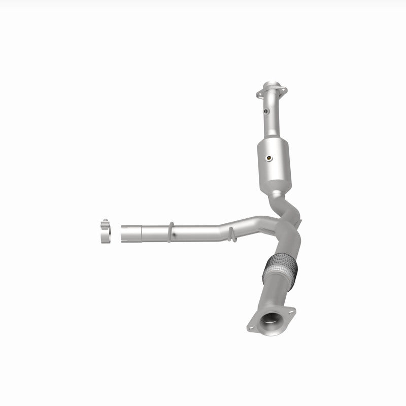 Magnaflow 18-21 Ford Expedition Right Underbody 3.5L Direct Fit Catalytic Converter 280219 280219 360 Degree Image Set