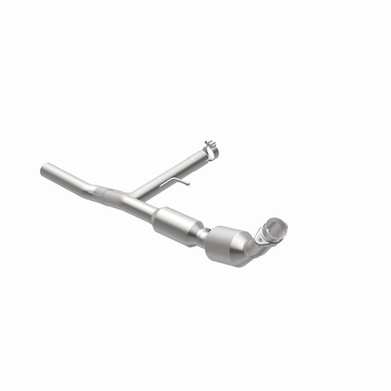 Magnaflow 2004 Ford F-150 5.4L Direct Fit Converter 5582706 5582706 360 Degree Image Set