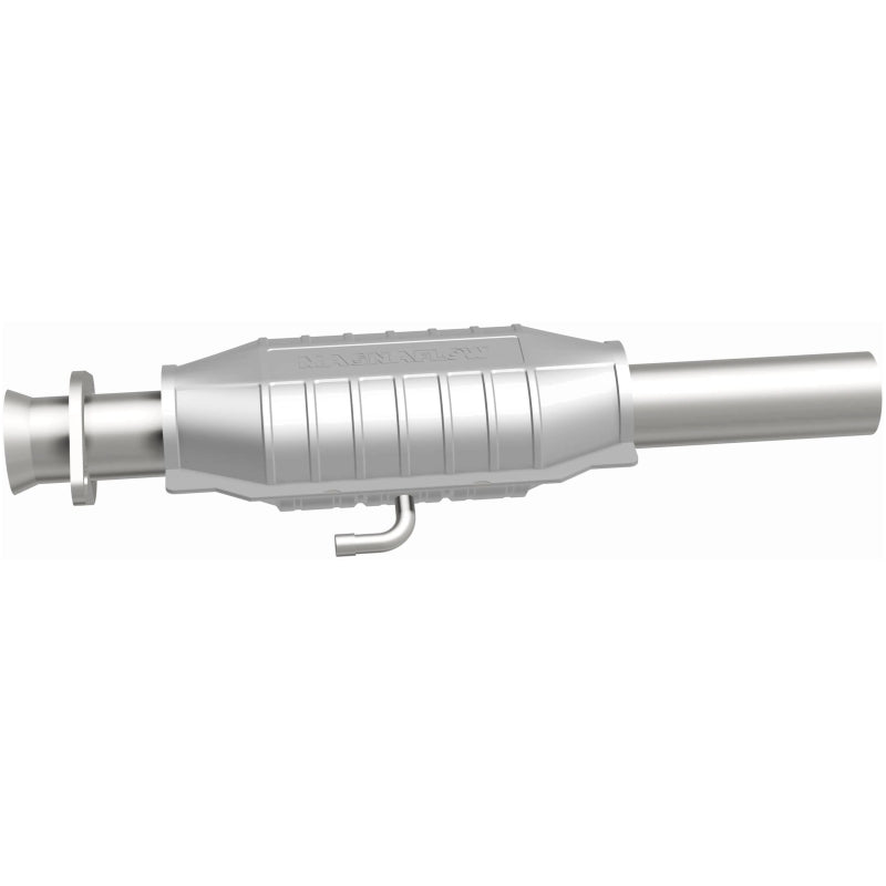 MagnaFlow Standard Grade Federal / EPA Compliant Direct-Fit Catalytic Converter 23452 Photo - out of package