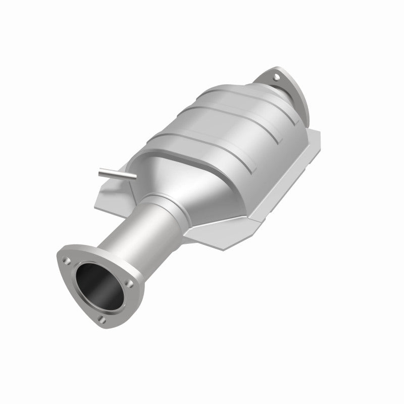 MagnaFlow Alfa Romeo Standard Grade Federal / EPA Compliant Direct-Fit Catalytic Converter 23504 360 Degree Image Set