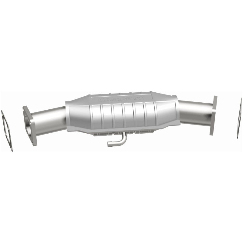 MagnaFlow Chevrolet California Grade CARB Compliant Direct-Fit Catalytic Converter 3322430 Photo - out of package