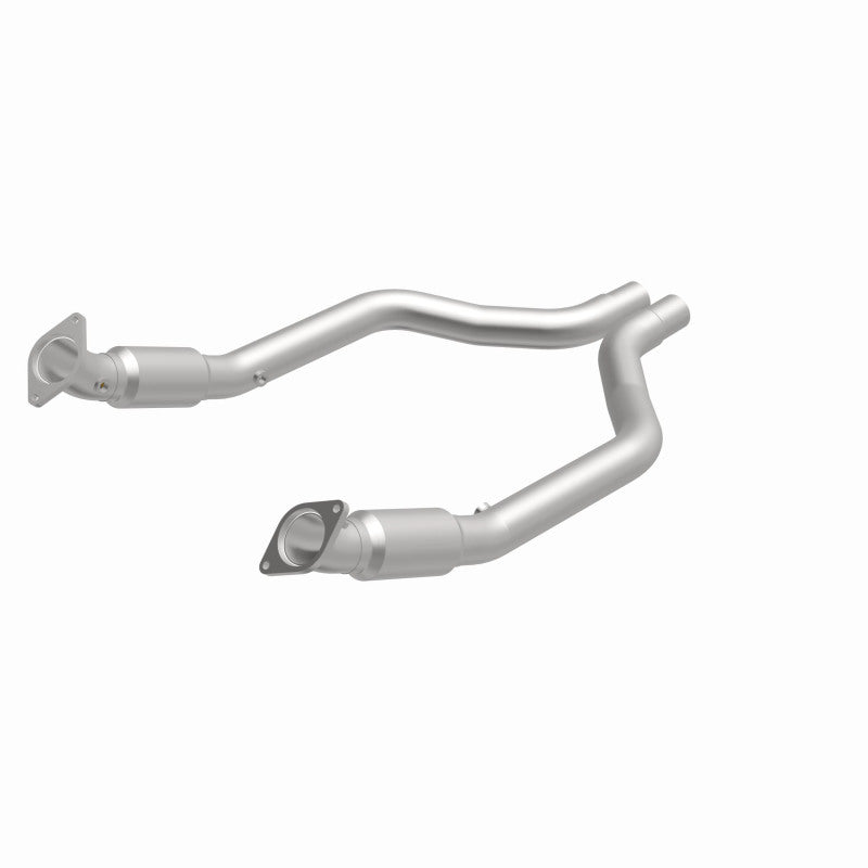 MagnaFlow Standard Grade Federal / EPA Compliant Direct-Fit Catalytic Converter 16420 360 Degree Image Set