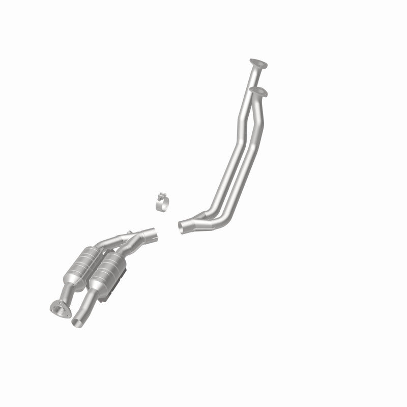 MagnaFlow BMW 525i Standard Grade Federal / EPA Compliant Direct-Fit Catalytic Converter 23808 360 Degree Image Set