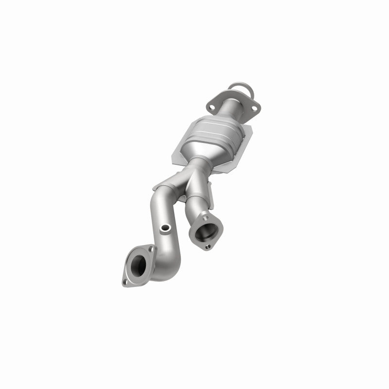 MagnaFlow OEM Grade Federal / EPA Compliant Direct-Fit Catalytic Converter 49696 360 Degree Image Set