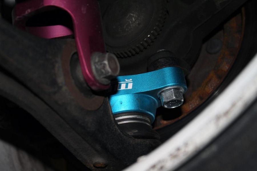 Megan Racing **6621** Roll Center Adjuster S2000/AP1/AP2 Front (Forged Body) with offset plates 2pcs/Set, 3.9 LBS MSRP: $230