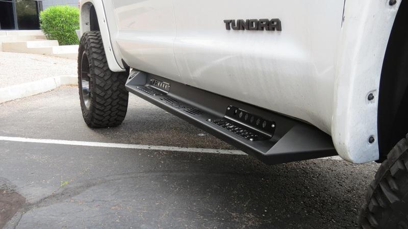 Addictive Desert Designs 07-18 Toyota Tundra HoneyBadger Side Steps S747901600103 Main Image