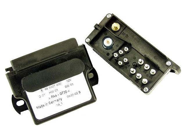 Huco Plugs 132037 Item Image