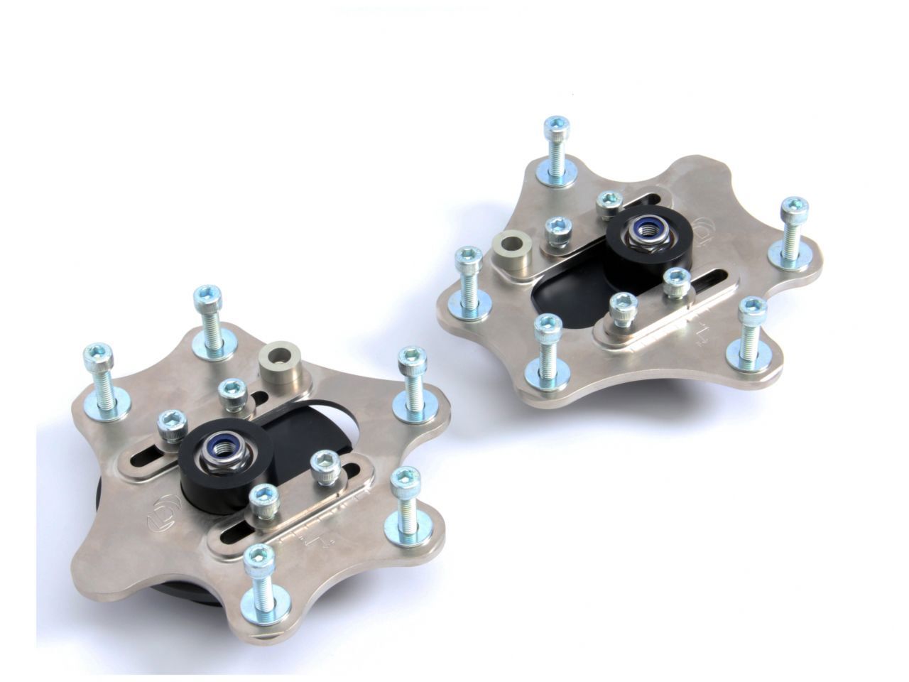 Dinan Control Arms D160-0007A Item Image