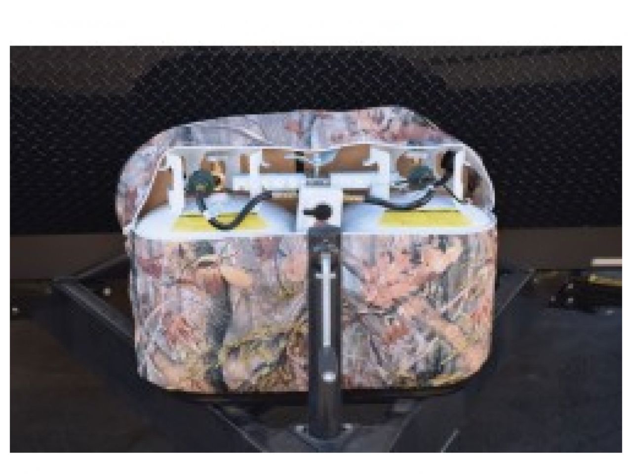 Adco Game Creek "Oaks" Camouflage LP Tank Cover