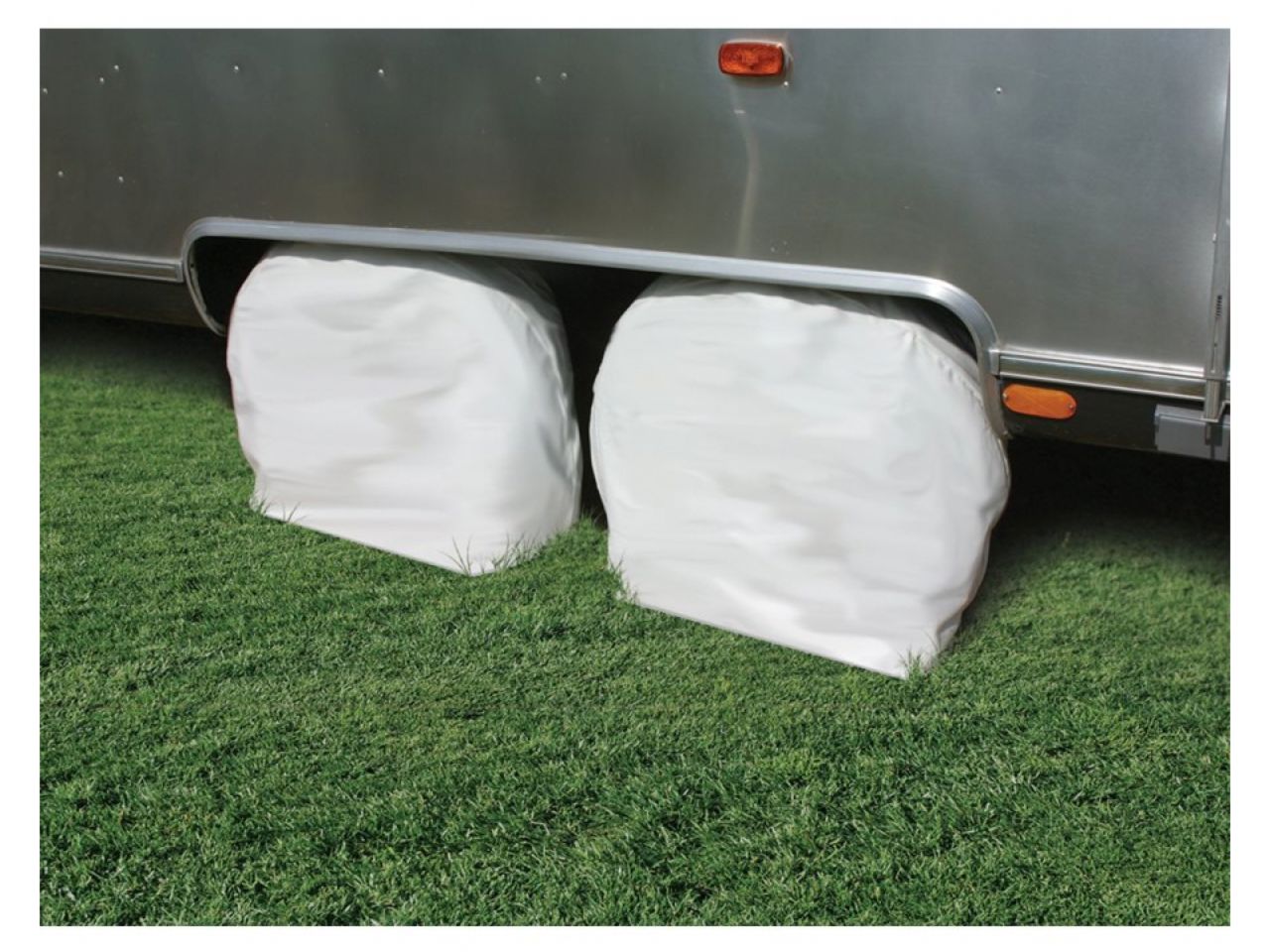 Camco Wheel & Tire Protector Covers - 27-29", Arctic White Vinyl, Set / 2