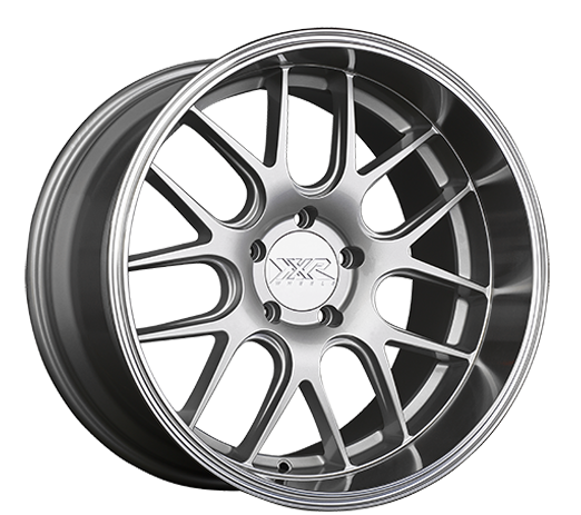 XXR 530D Wheel Silver / Machined Lip 18x9 +35 5x4.5