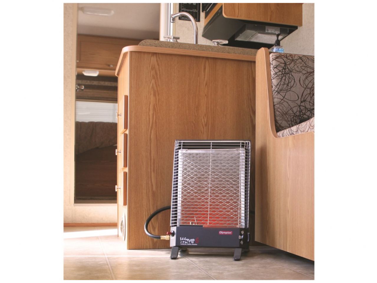 Camco Olympian Wave-6 - 6000 BTU Htr.