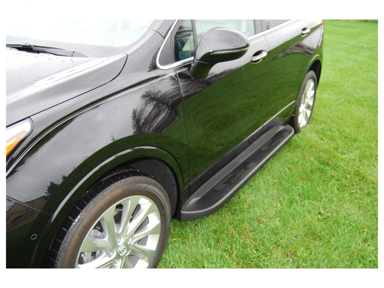 Owens Running Boards Full Length 6-18 Buick Envision Black