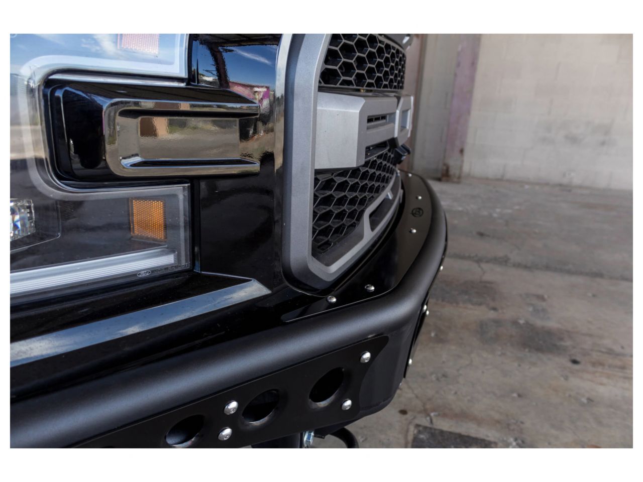 Addictive Desert Designs 17-18 Ford F-150 Raptor Venom R Front Bumper