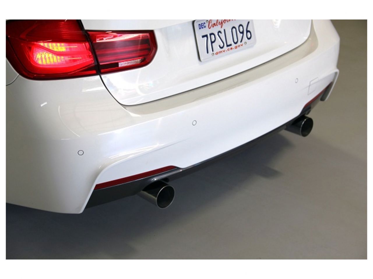 Dinan Free Flow Stainless Exhaust with Black
