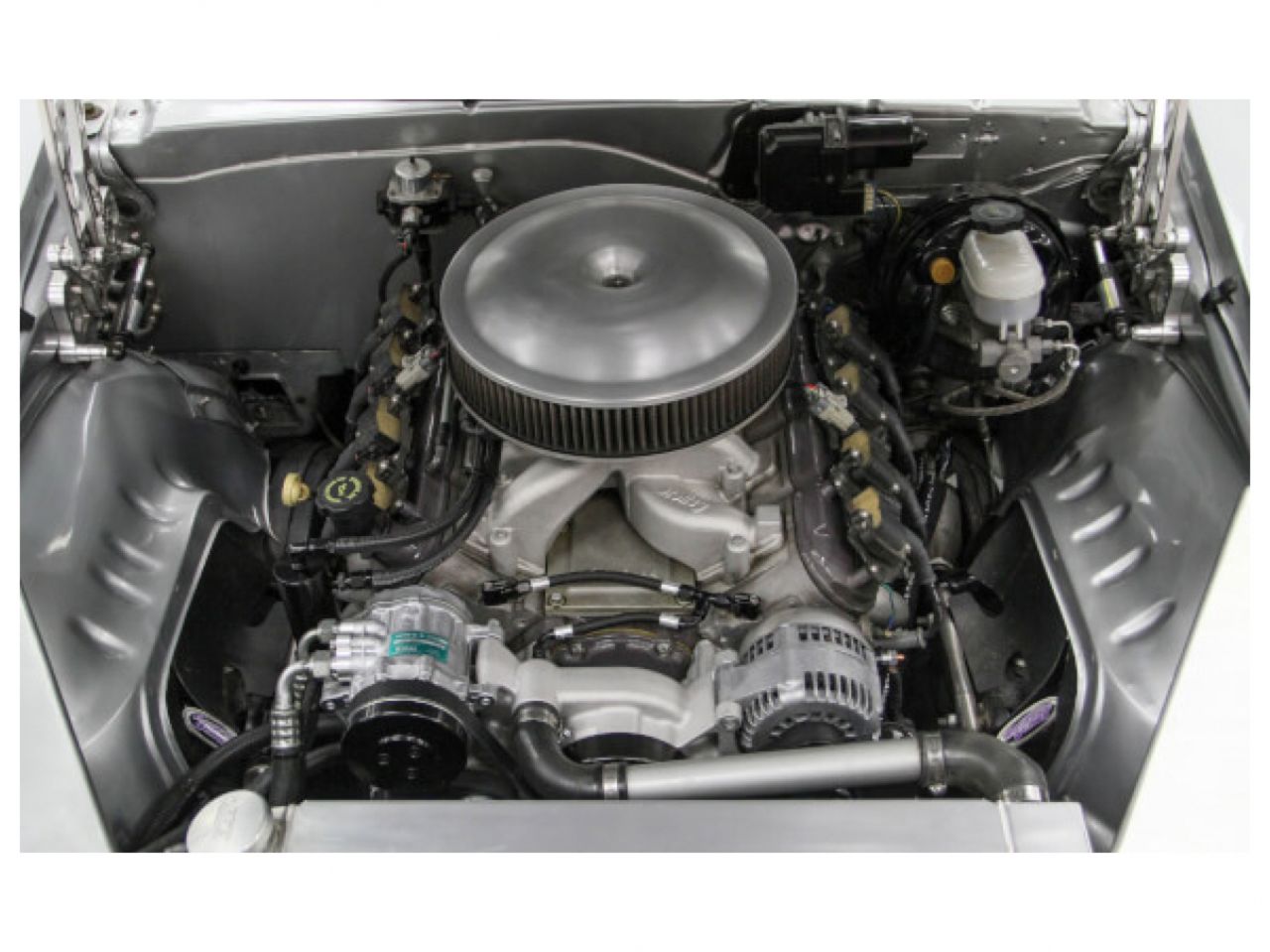 Holley Mid-Mount Complete Accessory