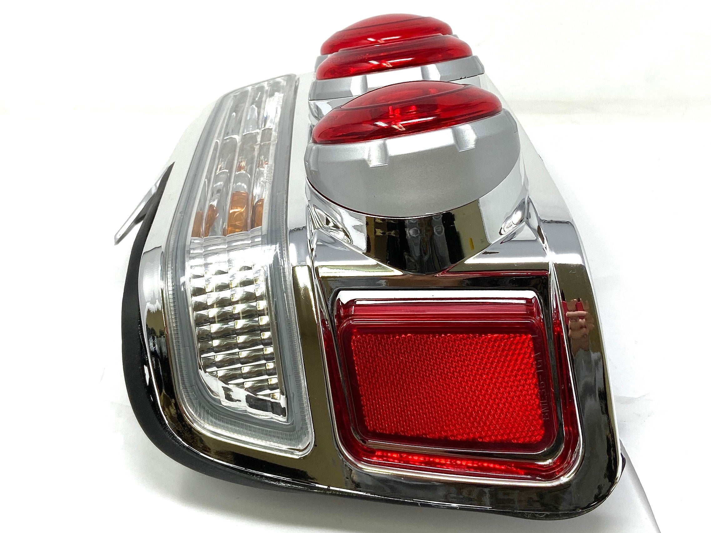 BMW E36 3-Series 4 Door 91-97 Taillight Chrome Tripple Style