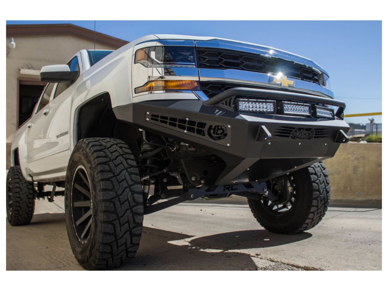 Addictive Desert Designs 16-18 Chevy Silverado 1500 HoneyBadger Front