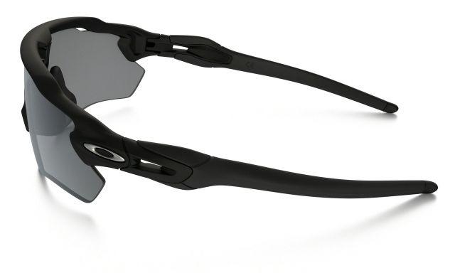 Oakley Sunglasses OO9208-01 Item Image