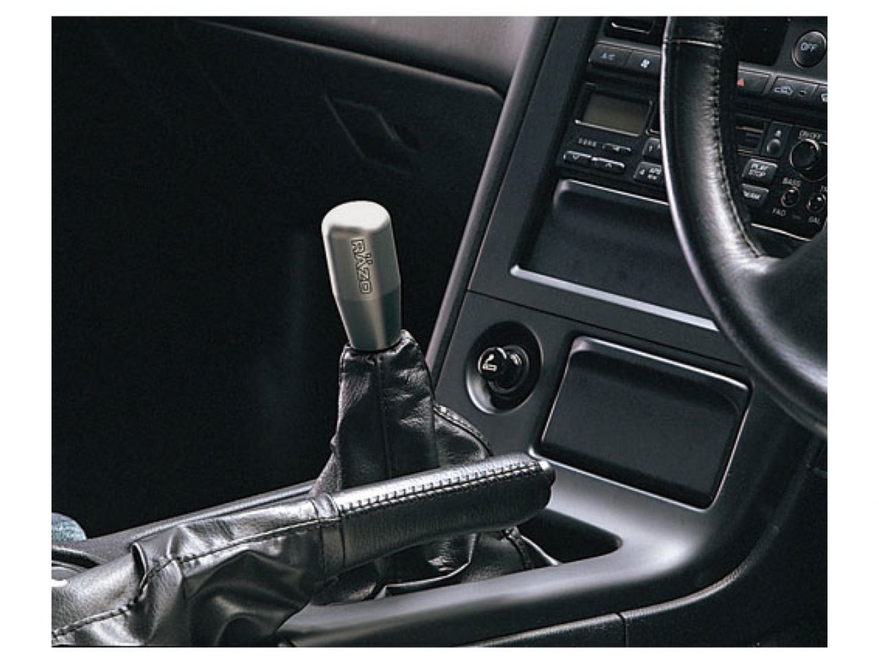 Carmate Razo Aluminum Formula M/t Shift Knob (Gun Metallic)