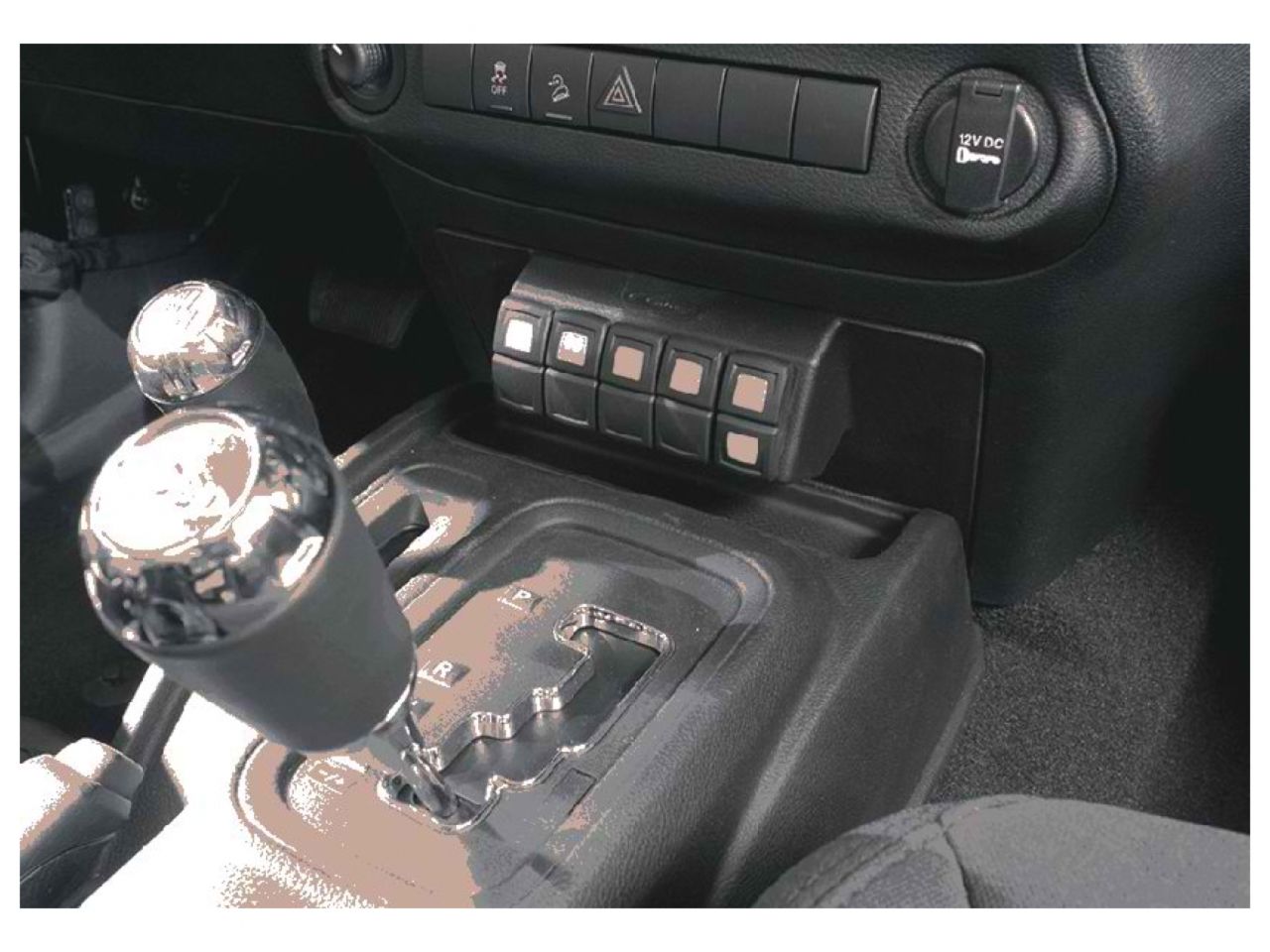 Painless 11-18 Jeep Wrangler JK Trail Rocker Accessory Control Sys (Black Dash)