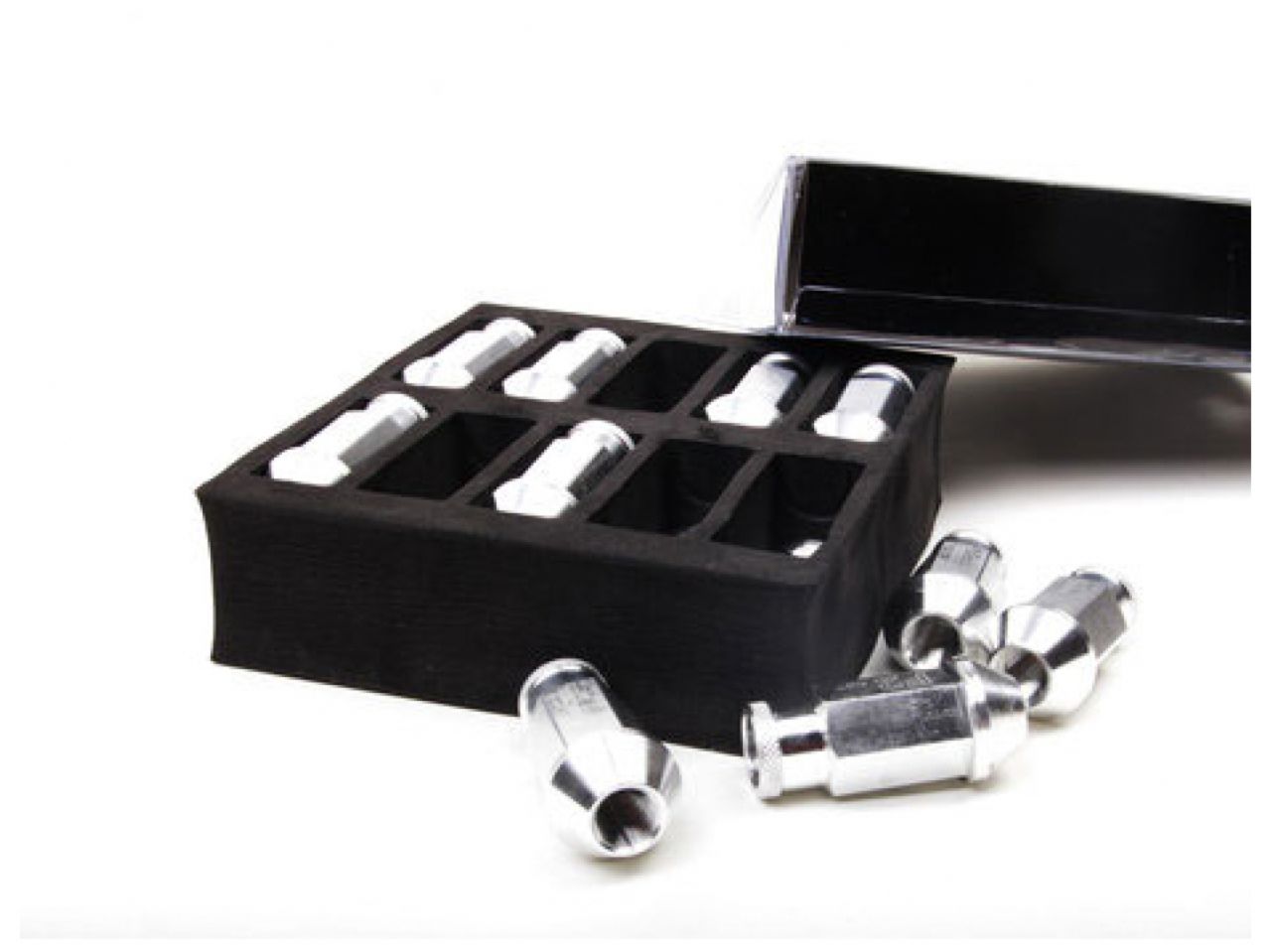 Function & Form Lug Nuts, Size: 1.5, Red