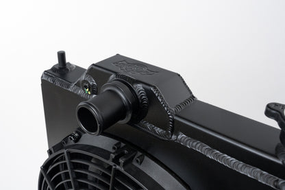 CSF 96-07 Mitsubishi Evo 4/5/6/7/8/9 Full-Slim Radiator w/12in Fan & Shroud/-16AN - Black 7075B 7075B Photo - Close Up
