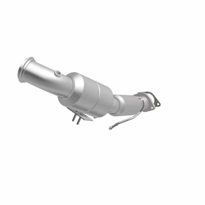 MagnaFlow Ford Escape OEM Grade Federal / EPA Compliant Direct-Fit Catalytic Converter 51352 360 Degree Image Set