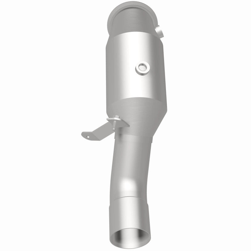MagnaFlow BMW OEM Grade Federal / EPA Compliant Direct-Fit Catalytic Converter 52258 360 Degree Image Set