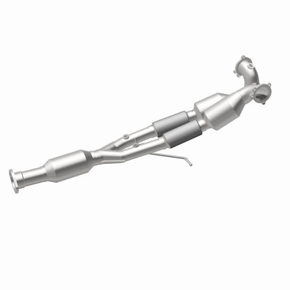 MagnaFlow Volvo S80 OEM Grade Federal / EPA Compliant Direct-Fit Catalytic Converter 52160 360 Degree Image Set