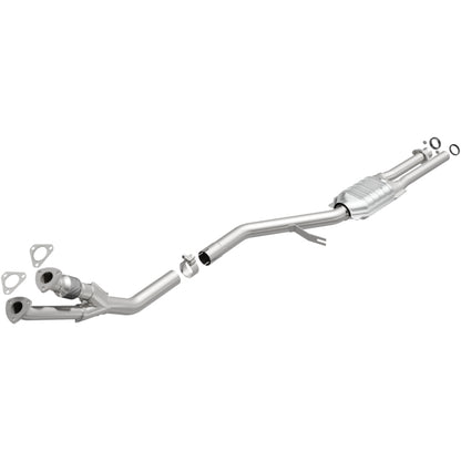 MagnaFlow BMW California Grade CARB Compliant Direct-Fit Catalytic Converter 3322554 Photo - Primary