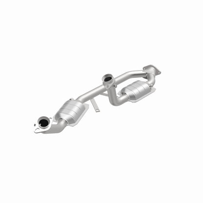 MagnaFlow Ford Windstar HM Grade Federal / EPA Compliant Direct-Fit Catalytic Converter 93342 360 Degree Image Set