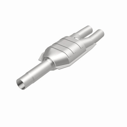 MagnaFlow HM Grade Federal / EPA Compliant Direct-Fit Catalytic Converter 23286 360 Degree Image Set