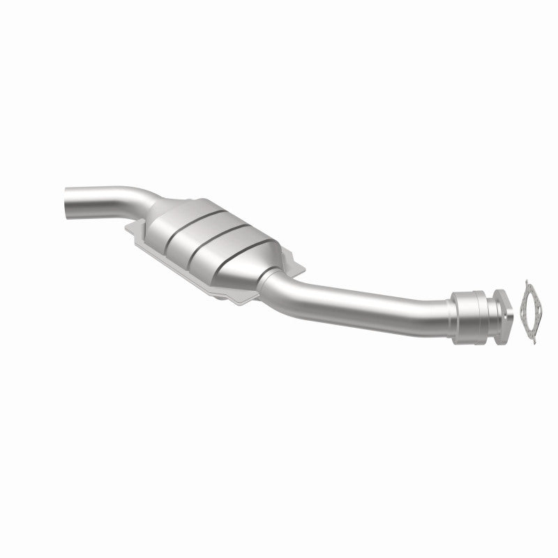 MagnaFlow OEM Grade Federal / EPA Compliant Direct-Fit Catalytic Converter 51961 360 Degree Image Set
