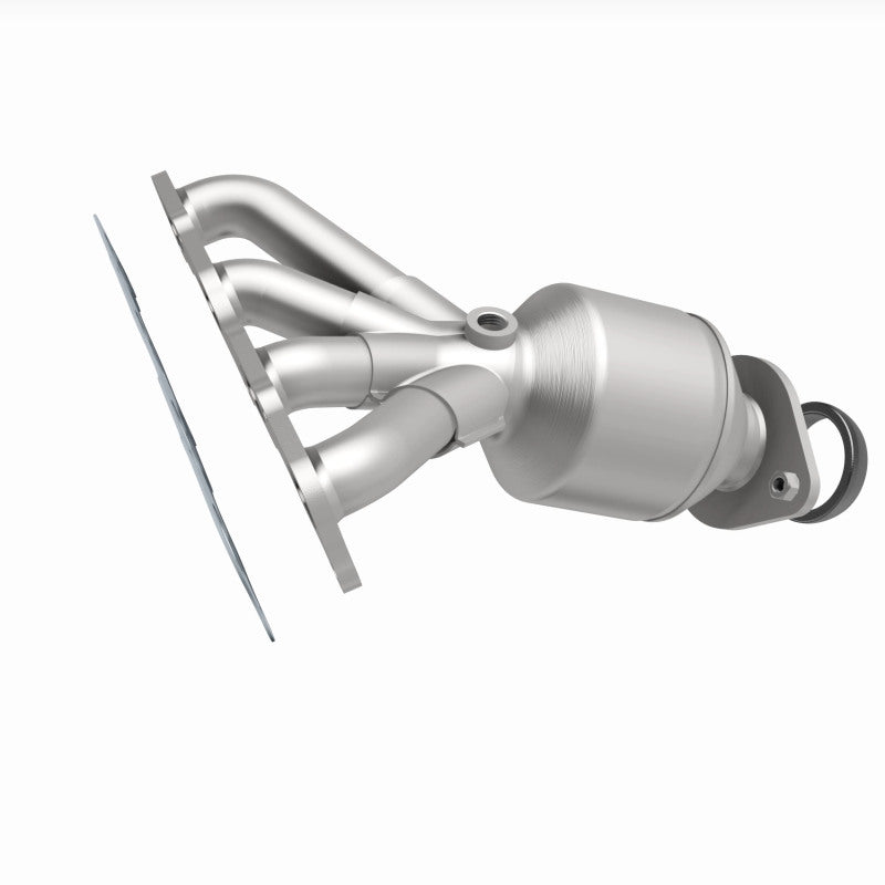 Magnaflow 2016 Mitsubishi Outlander Manifold 2.4L Direct Fit Catalytic Converter 290103 290103 360 Degree Image Set