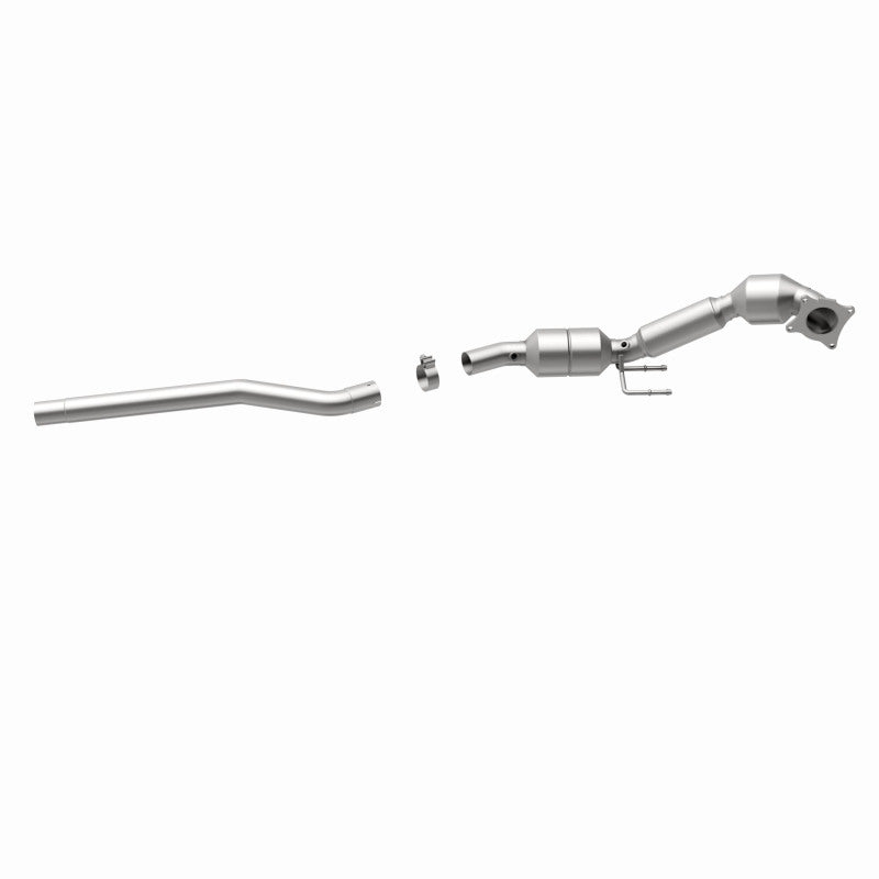 MagnaFlow OEM Grade Federal / EPA Compliant Direct-Fit Catalytic Converter 51414 360 Degree Image Set