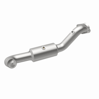 MagnaFlow Ford F-150 OEM Grade Federal / EPA Compliant Direct-Fit Catalytic Converter 21-465 360 Degree Image Set